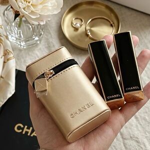 CHANEL The ROUGE ALLURE VELVET SET